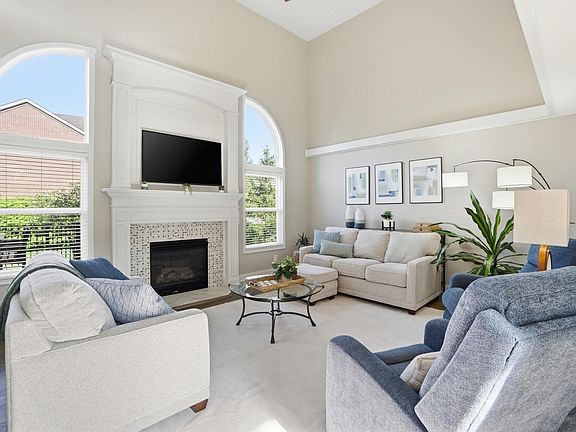 4th image of 1108 Ashton Ct