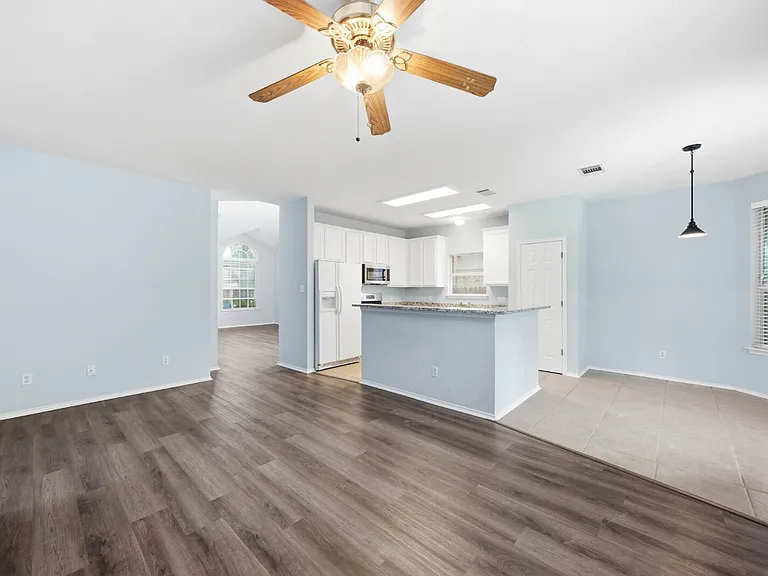 3621 Bratton Heights Dr — Photo 6