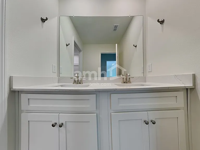 5987 Sycamore Place St — Photo 16