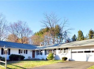 42 Brentwood Dr, Avon, CT 06001