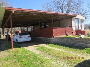 275 Northwood Cir, Rockdale, TX 76567