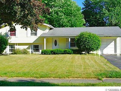 618 Meadowbriar Rd, Rochester, NY, 14616
