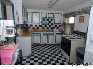 7140 McGlade School Rd, Dresden, OH 43821