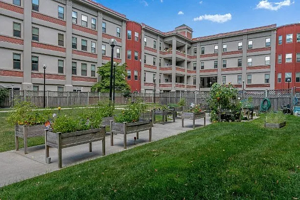 Mill House Apartments — Photo 1