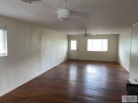 2nd image of 2705 Garrett Rd