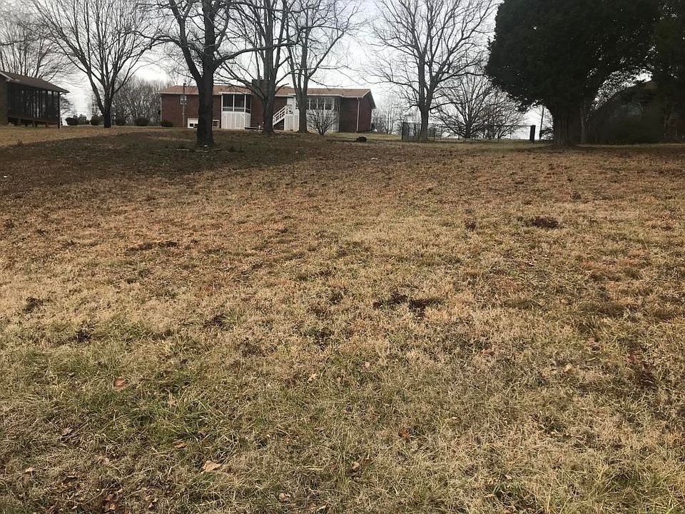 1st image of 330 Navaho Dr