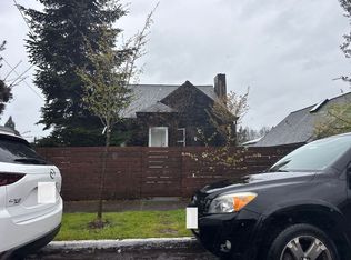 6257 Ellis Ave S, Seattle, WA