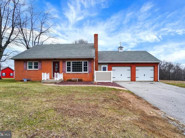 305 Burkholder Rd, Red Lion, PA 17356