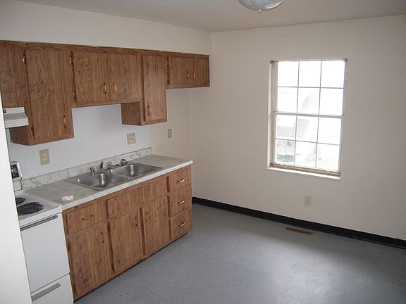 5th image of 1808 Woodmont Ave #A