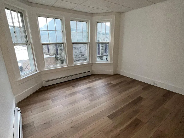 7 Law St #3 — Photo 14