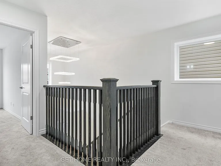 541 Starwood Dr #UPPER — Photo 14