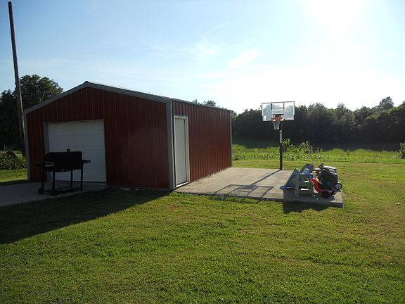 5th image of 15592 Us Highway 41a