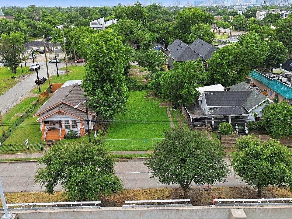 1st image of 2412 Elgin St Lot 12