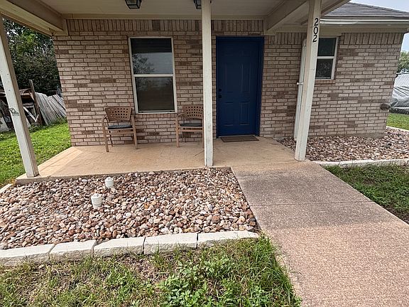 2nd image of 202 Avenue T