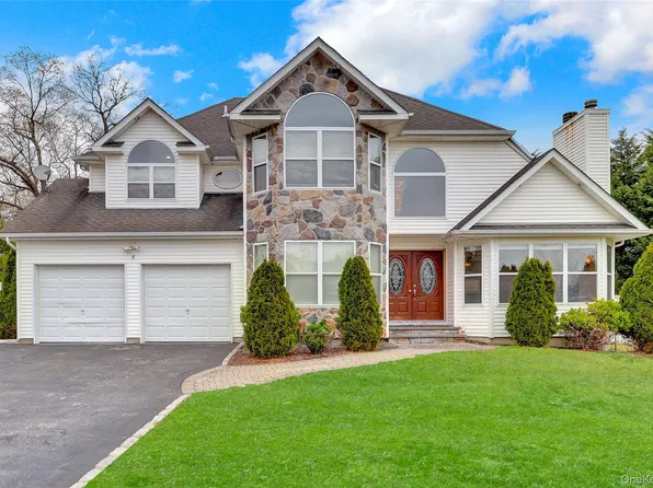 5 Supreme Court, Smithtown, NY 11787
