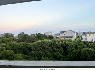 104 Coastal Point Dr #304, Atlantic Beach, NC 28512