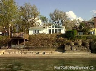 7057 Whitesands Blvd, Madison, OH 44057
