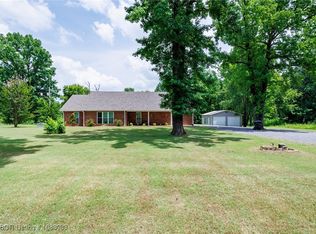 1204 Hollywood Pl, Lavaca, AR 72941