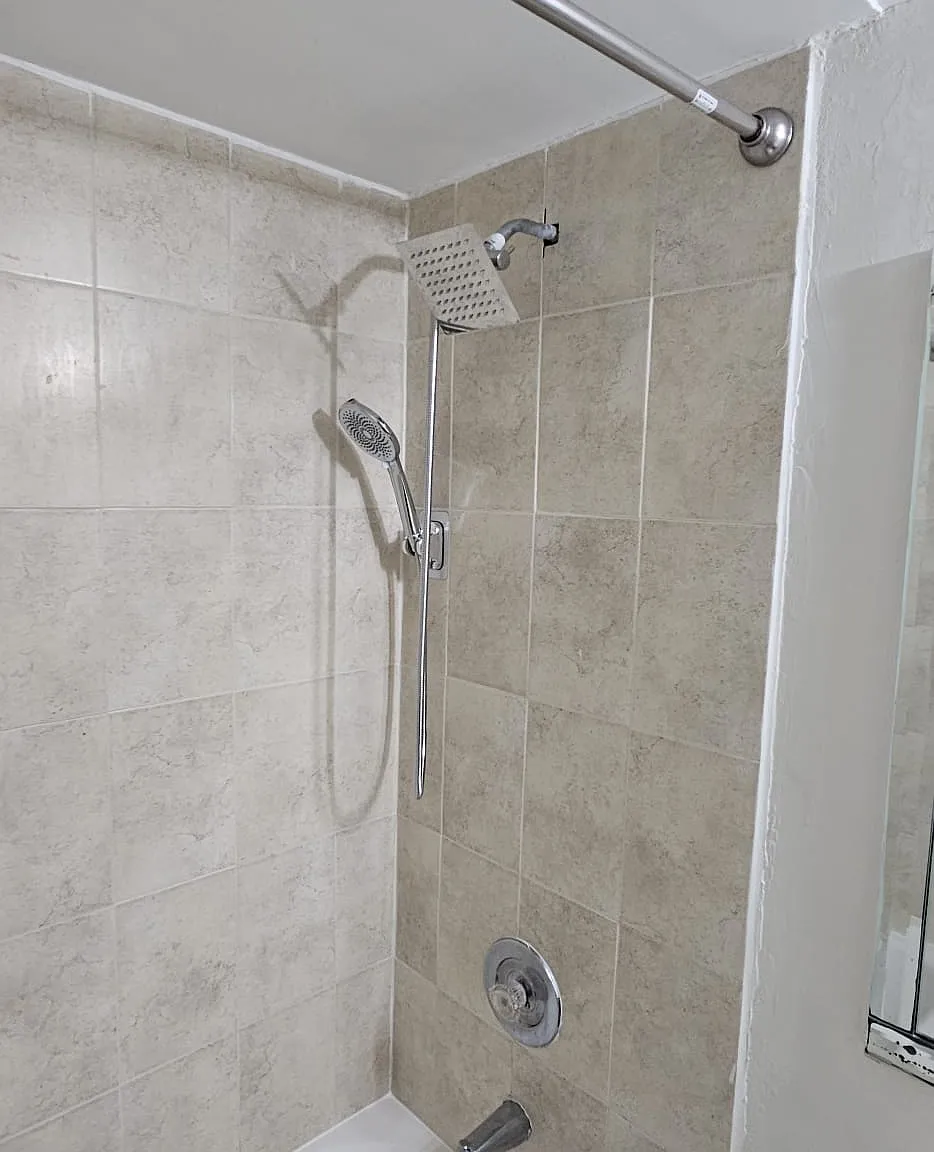 1 bed, 710 sqft, $2,000 — Photo 4