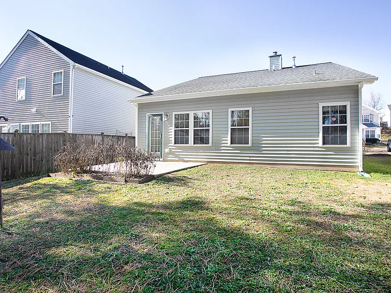 4824 Tommans Trl — Photo 14