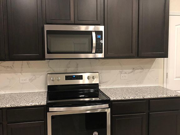 3rd image of 14701 Bedstraw Dr