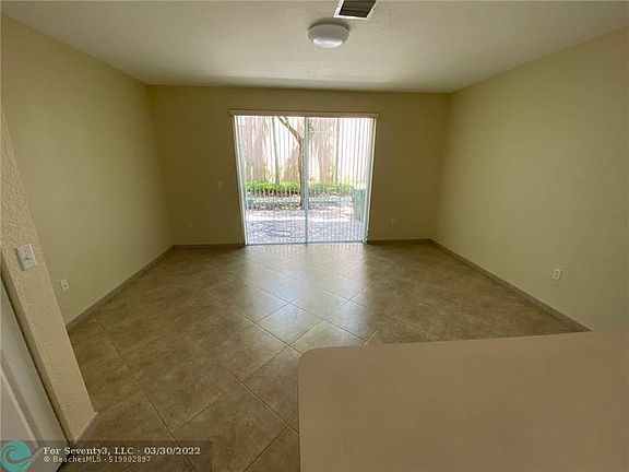 4th image of 7832 Catalina Cir
