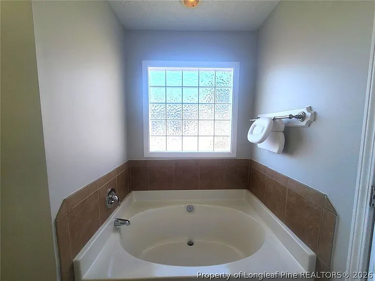 5215 Woodpecker Dr — Photo 21