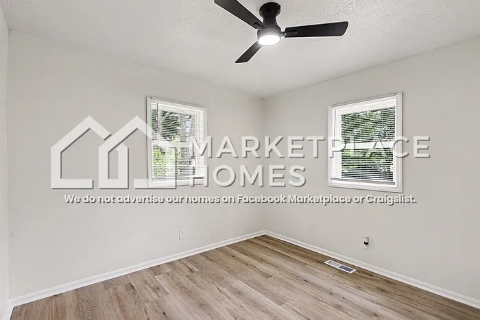 109 Hamilton St — Photo 14