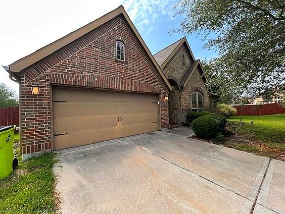 2nd image of 6206 Orange Blossom Ln