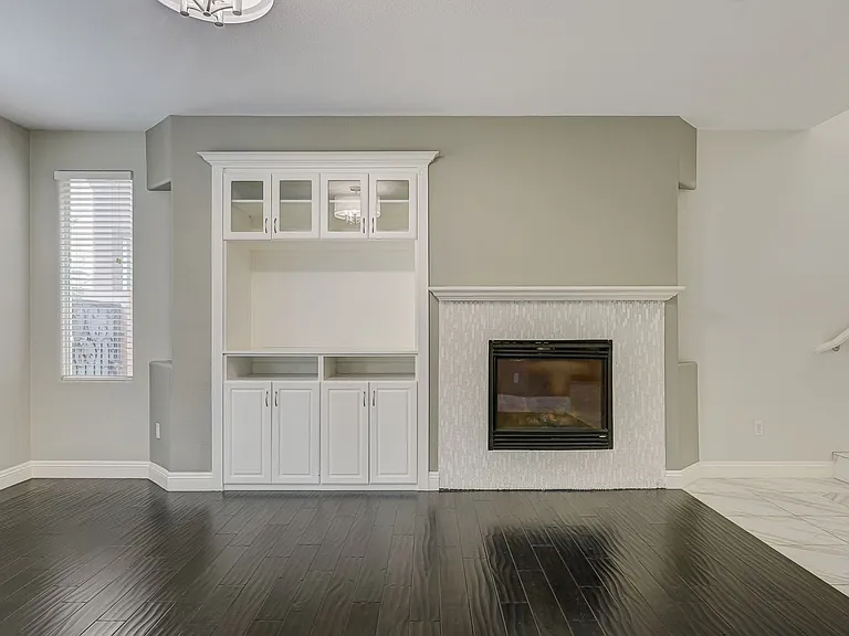 2429 Granada Bluff Ct — Photo 9