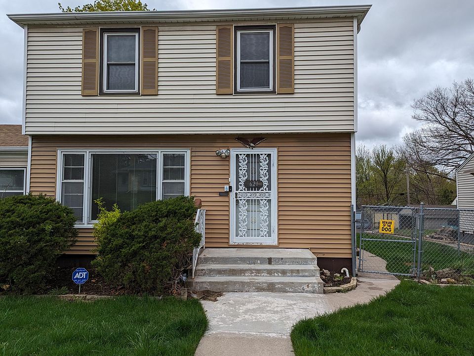 1st image of 621 Sheridan Ave N