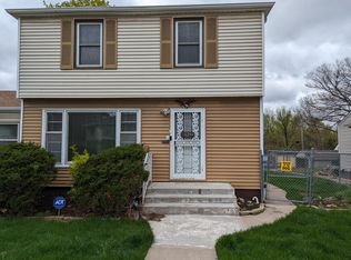 621 Sheridan Ave N, Minneapolis, MN 55411