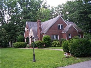 2nd image of 4083 Westover Dr