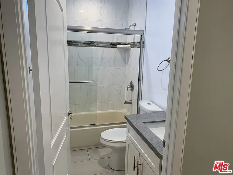 5526 Barton Ave — Photo 10