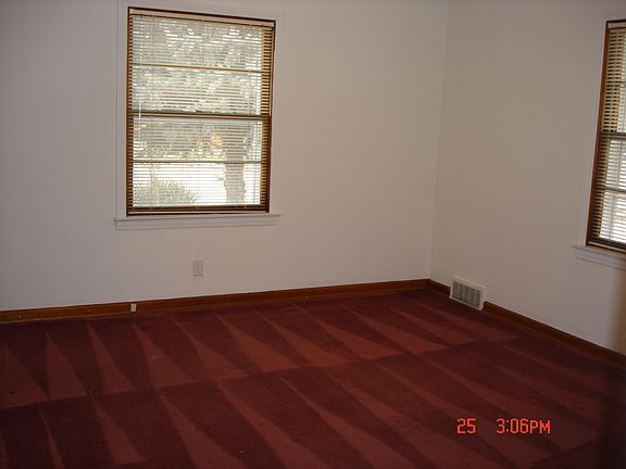 5th image of 2342 Frisco Ave