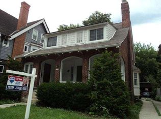 3264 N Shepard Ave, Milwaukee, WI 53211