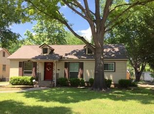 9021 Forest Hills Blvd, Dallas, TX 75218
