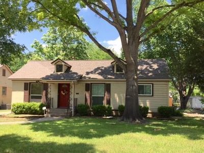 9021 Forest Hills Blvd, Dallas, TX, 75218