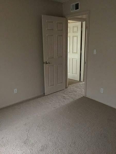 1st image of 1224 E Evergreen St APT 210
