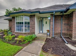1921 Elm Creek Dr, Garland, TX 75040
