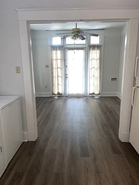 2 bed, $1,100 — Photo 4