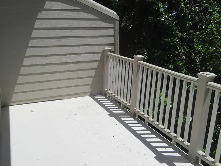 Split Level Two Bedroom Duplex — Photo 17