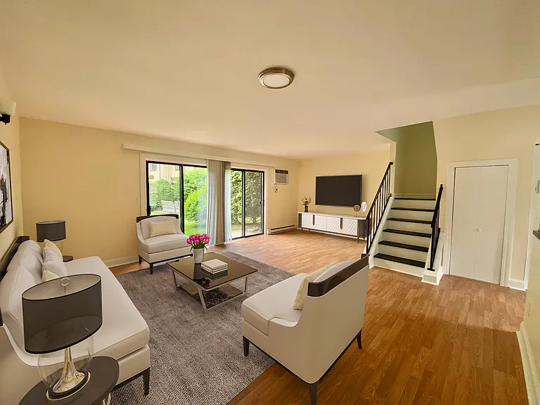 59 Hudson Heights Dr — Photo 11