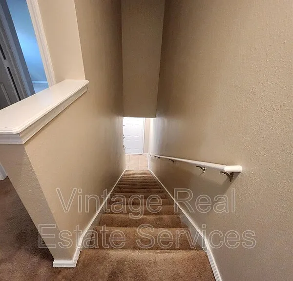 4721 Chatterton Way — Photo 8