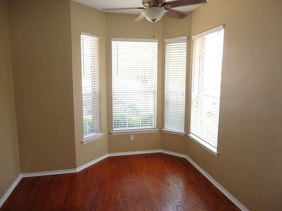 5th image of 4870 Lodgepole Ln