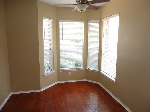 4870 Lodgepole Ln — Photo 5