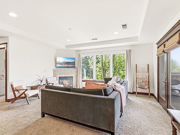 2nd image of 1281 Ashford Way APT 6