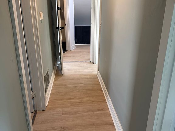 3rd image of 3572 Van Antwerp Pl Unit 3