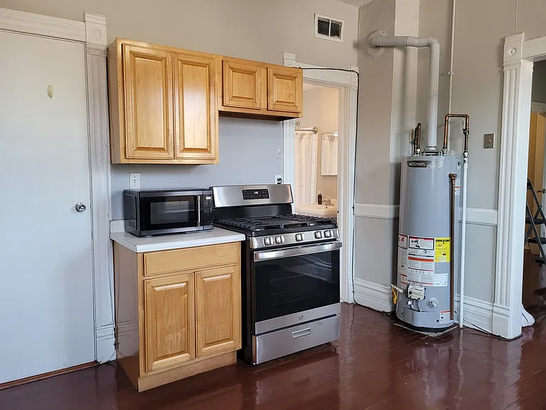 1725 N Ashland Ave #2R — Photo 3
