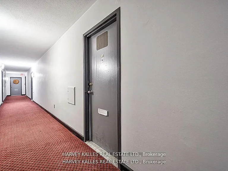 2000 Sheppard Ave W #306 — Photo 29